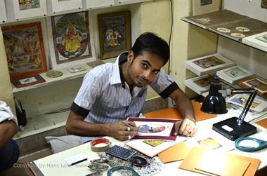 07 Miniature-Painter,_Bikaner_DSC2823_b_H600